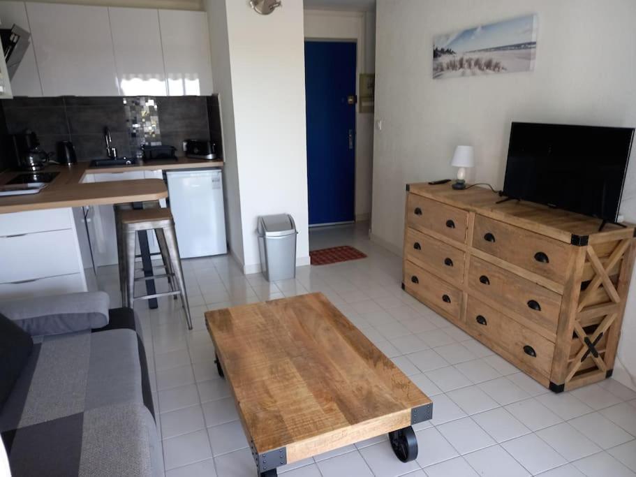 Amouvera C14, T2 Vue Mer, Piscine, Clim, Parking آجد المظهر الخارجي الصورة